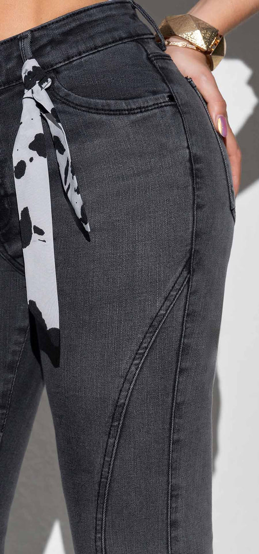 Ref. 700-1730 Jeans bota campana. Pretina Alta 1 botón. Tono gris oscuro