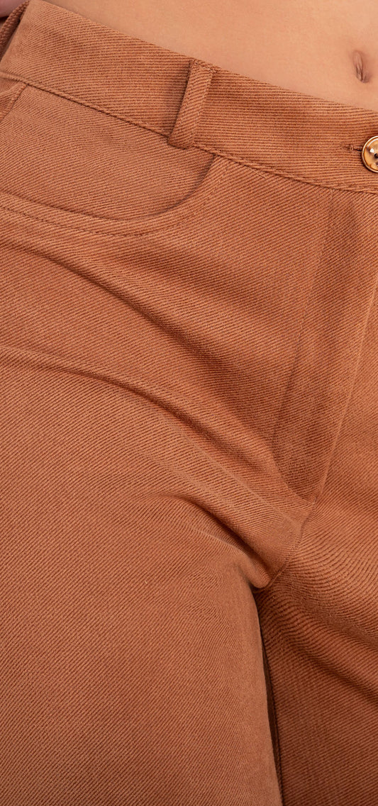 Ref. R-030 Pantalón Palazzo. Tiro alto 1 botón. Lino liviano rígido. Tono ladrillo