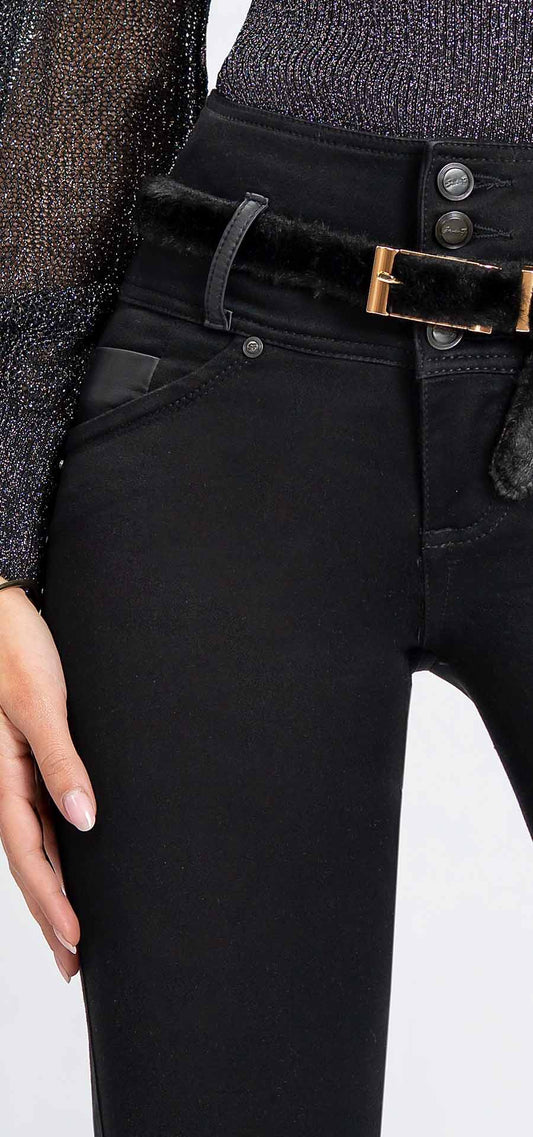 Ref. 700-1764 Jeans bota recta, pretina alta control abdomen. Tono negro