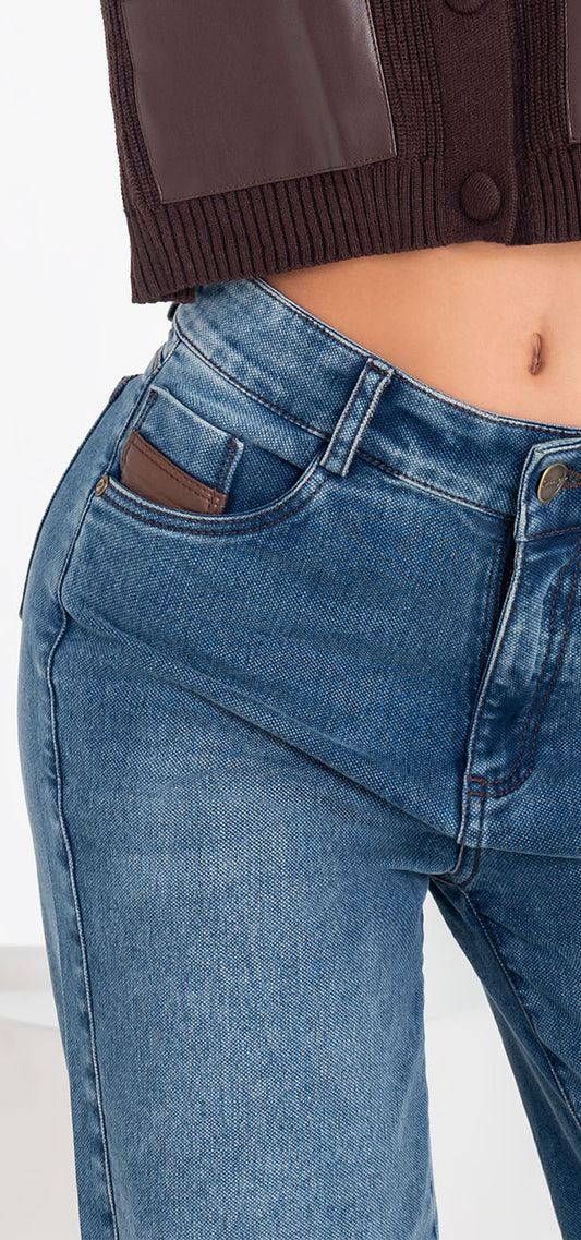 Ref. 700-1774 Jeans palazzo. Tiro alto 1 botón. azul medio