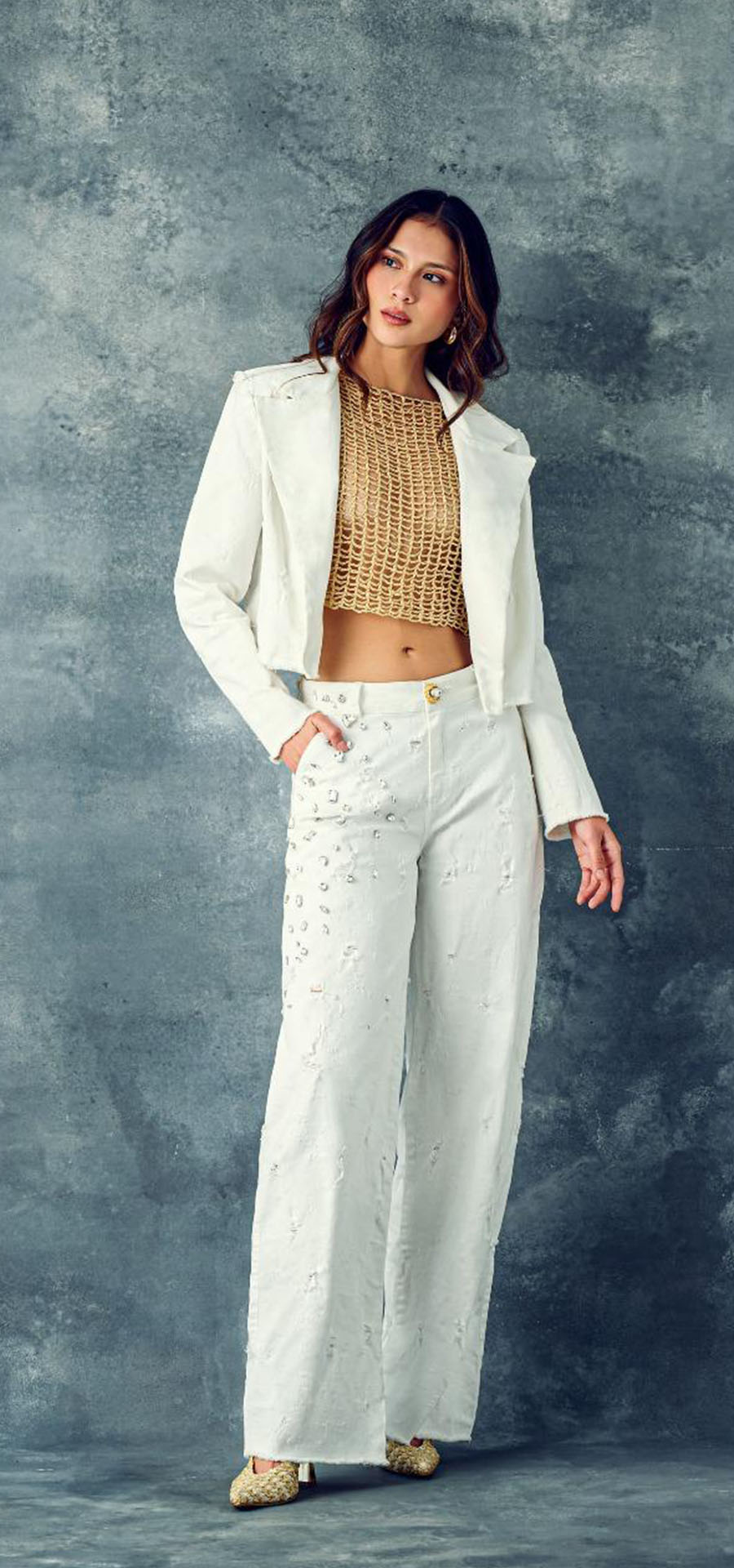 Ref. BFW-039 Chaqueta El Poporo. Composición 98/2. Tono blanco