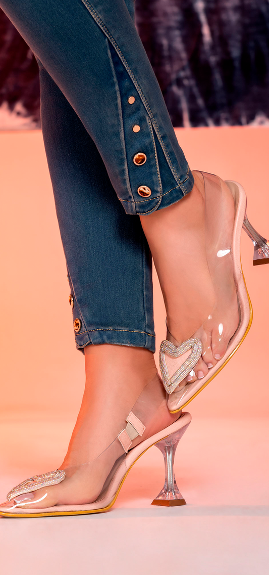 Ref. 700-1549 Jeans bota tubo. Pretina alta control abdomen. Tono azul medio