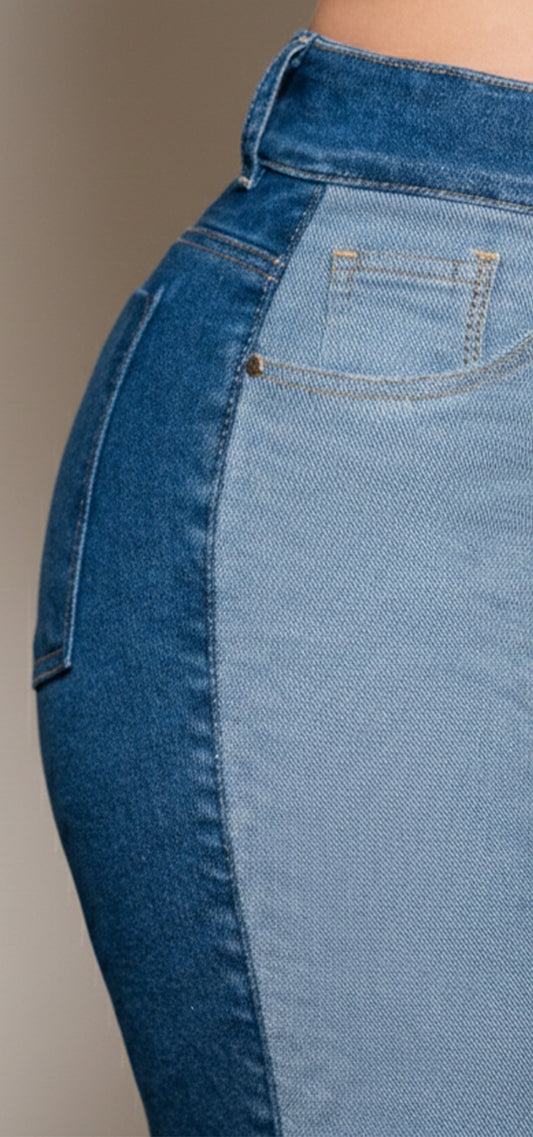 Ref. 700-1683 Jeans palazzo. Tiro alto 1 botón. azul patch work