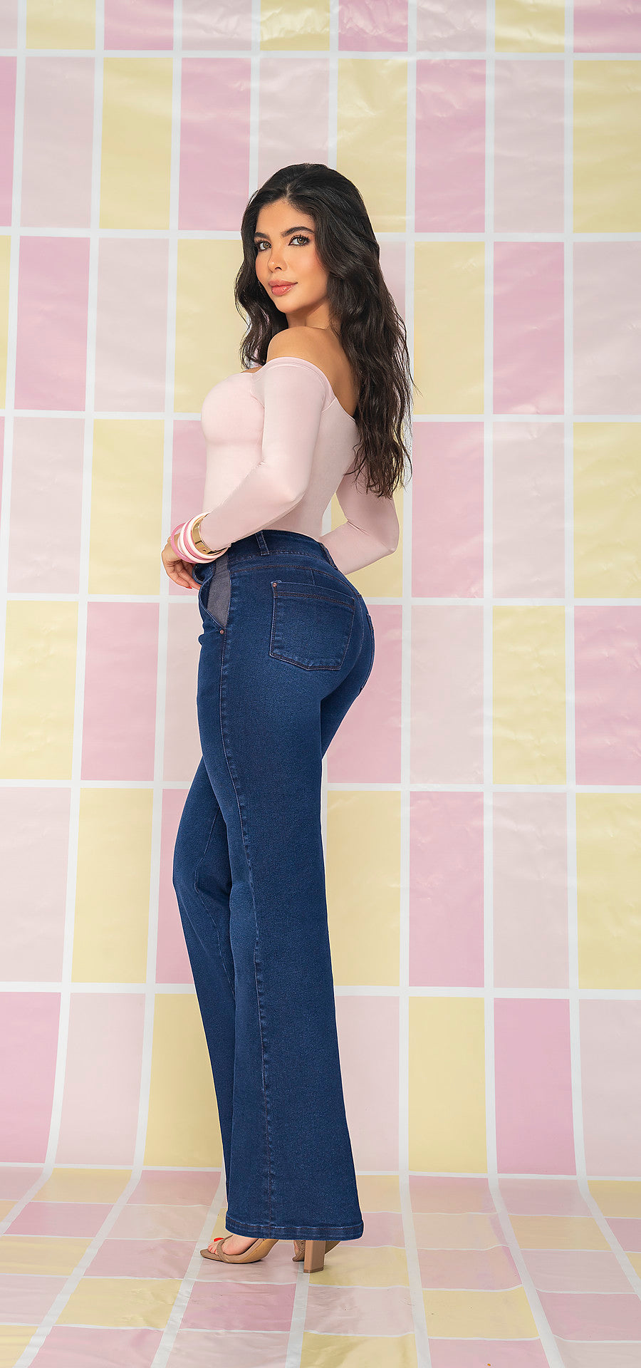Ref. 700-1869 Jeans palazzo. Tiro alto 1 botón. Tono azul oscuro