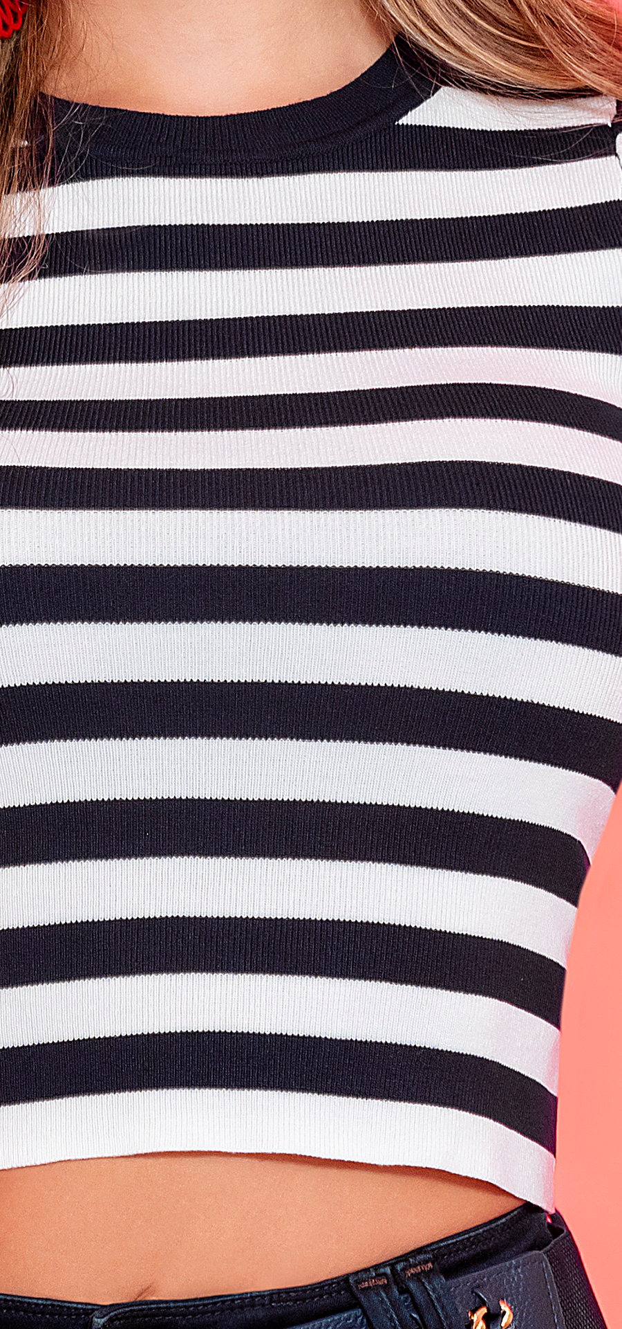 Ref. M-234 Blusa semiajustada Tono a rayas azules