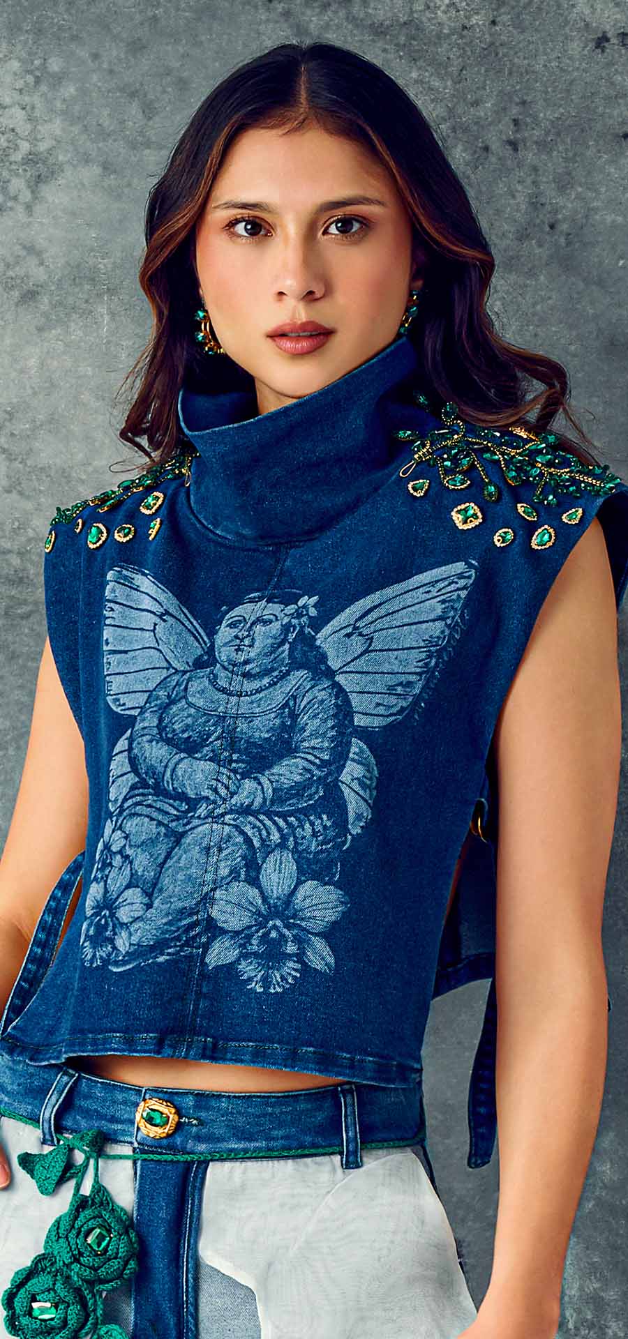 Ref. BFW-041 Peto de cuello tortuga. Botero. Composición Demin 98/2