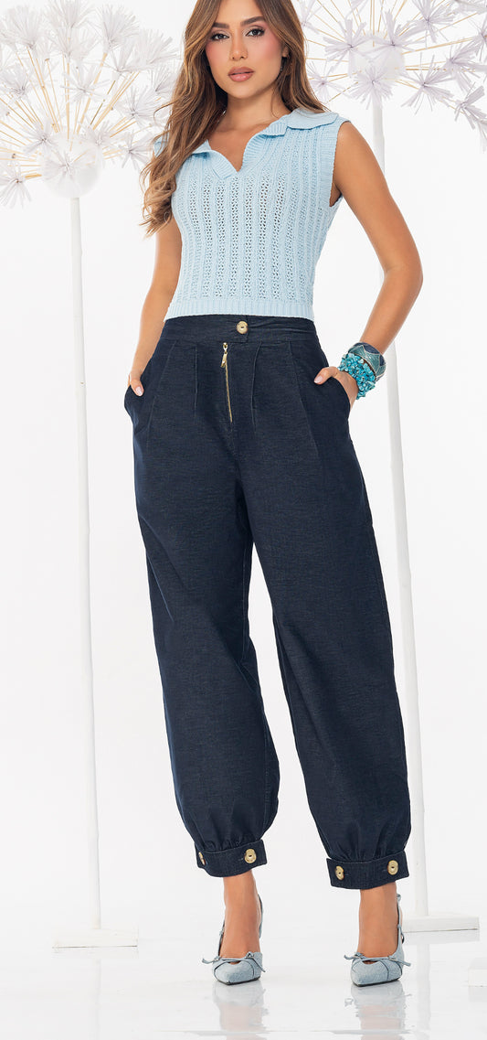 Ref. R-034 Pantalón Aladino. Tiro alto 1 botón. Tencel gamuza. Tono azul