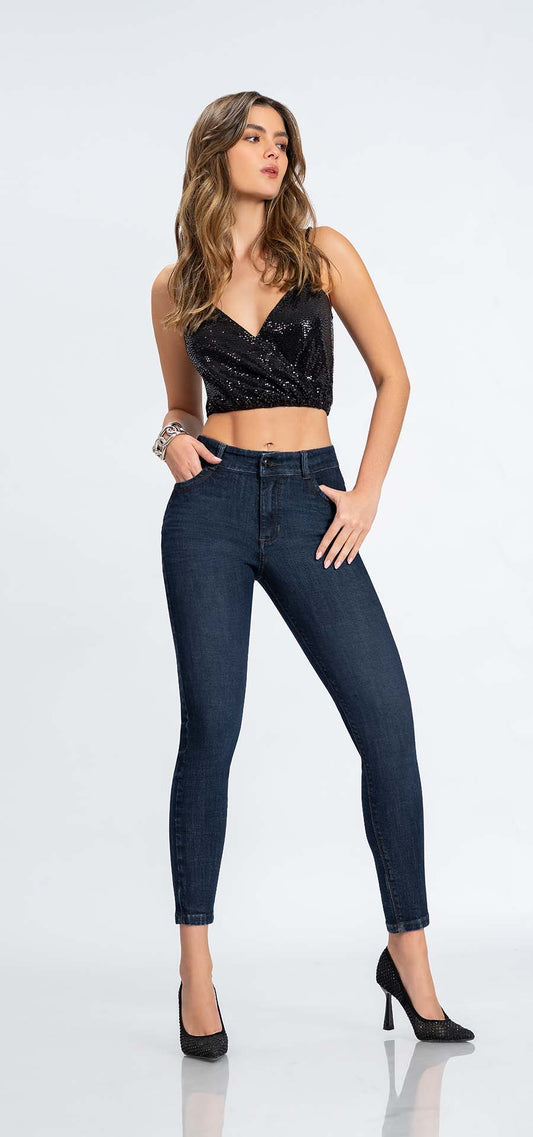 Ref. 700-1761 Jeans slim fit. Tiro alto 1 botón. Tono azul oscuro