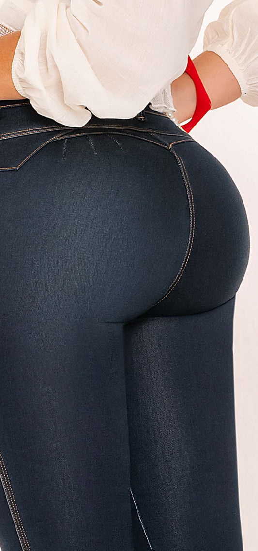 Ref. 700-1659 Jeans bota campana. Pretina alta control abdomen. Tono azul oscuro