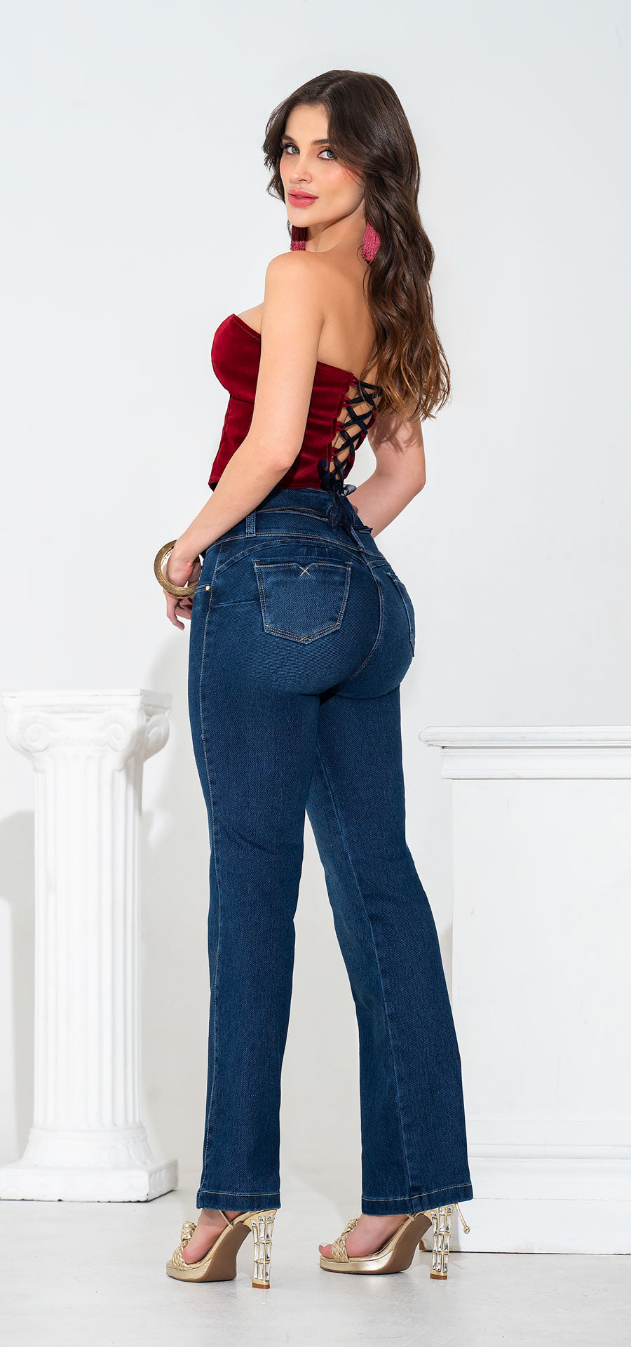 Jean Recto Índigo Oscuro con Cinturón Floral en Denim – Ref. 700-1893, vista 2