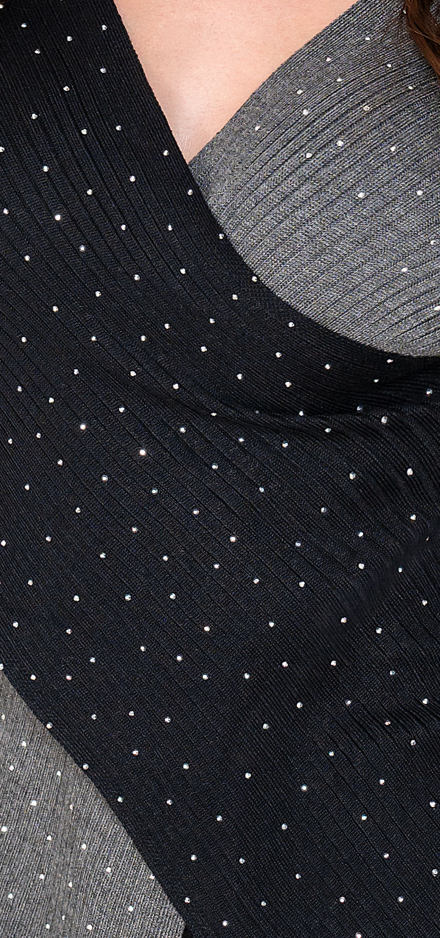 Blusa Asimétrica Negra y Gris con Lurex Plata – Ref. V-065, vista 3